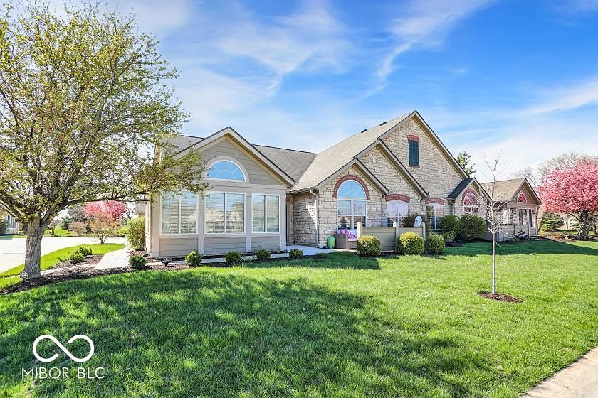1st image of 17080 Huntley Pl #301