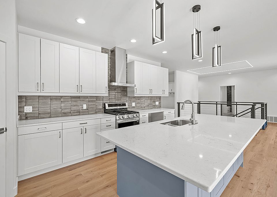 1804 Aspen Cir SW, Minot, ND 58701 Zillow