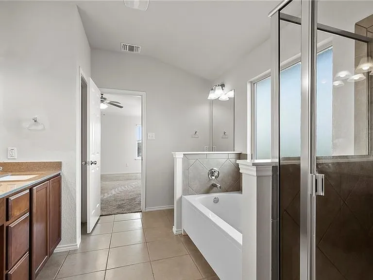 6708 George Cv — Photo 13