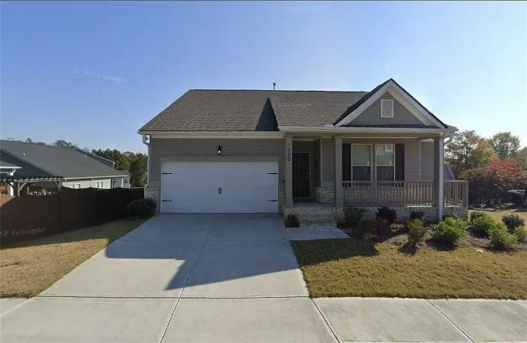 100 Mandy Ln — Photo 1