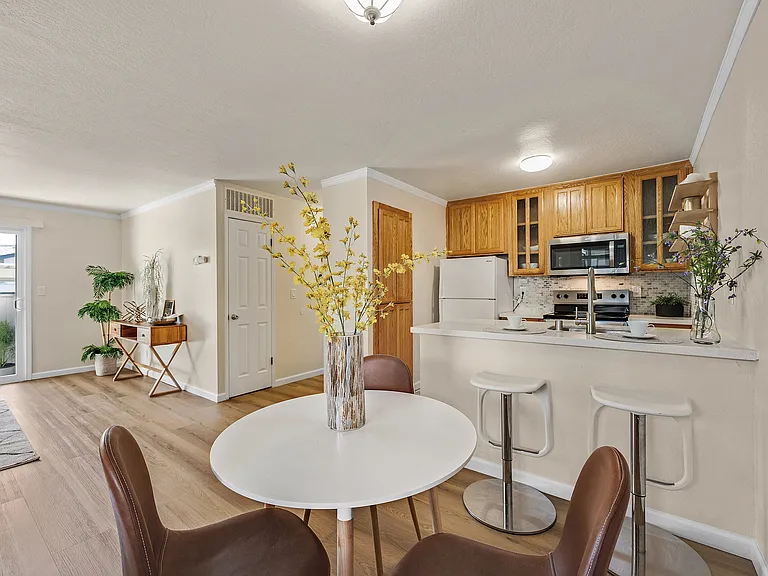 5450 Concord Blvd #N1 — Photo 14