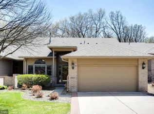 8808 Hunters Way, Apple Valley, MN 55124