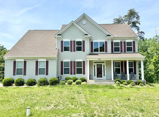 133 Brooke Point Ct, Stafford, VA 22554