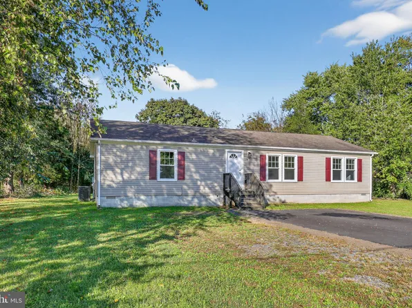 719 Hopewell Dr, Clayton, DE 19938