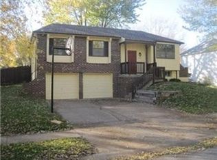 1420 N Hanover Ave, Independence, MO 64056