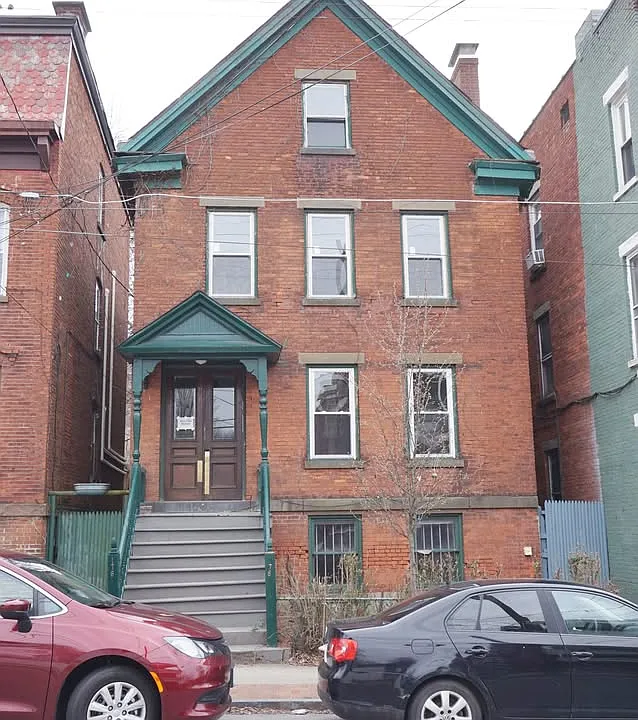 176 Mill St #2