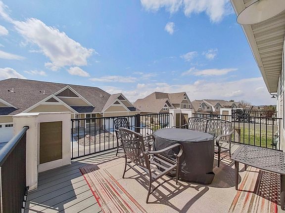 2nd image of 1485 Belvior Ct NE