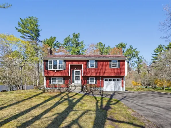 142 Prospect Hill St, Taunton, MA 02780