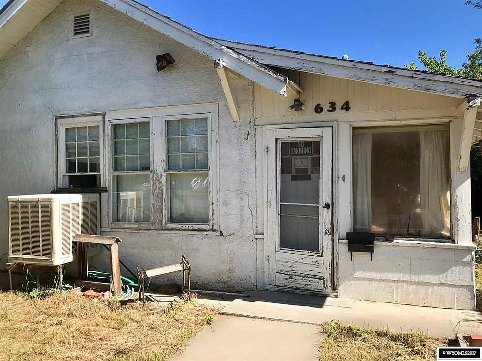 1st image of 634 Washakie St