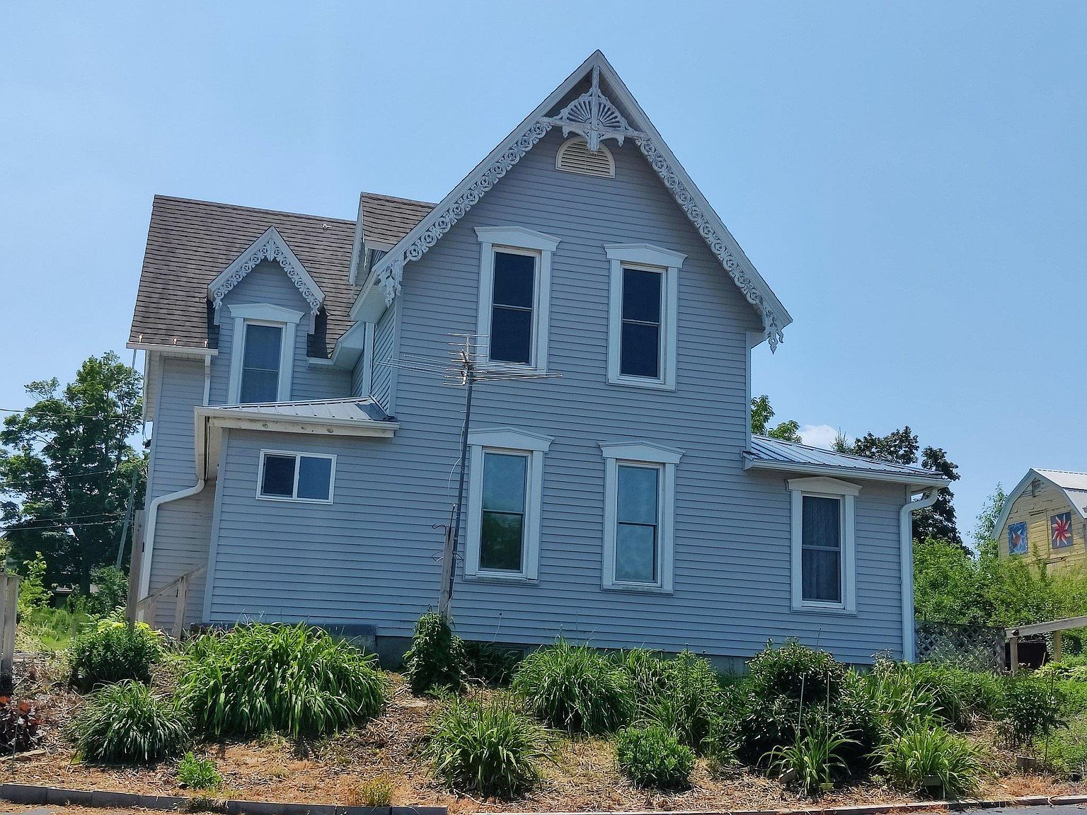 401 S Maryville St, Calmar, IA 52132 Zillow