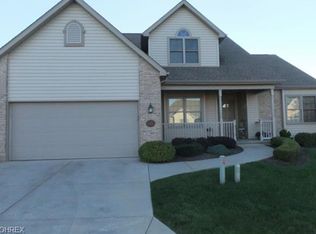 103 Stonehaven Dr, Columbiana, OH 44408