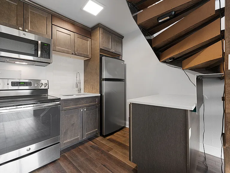The Duplex Tower — Photo 34