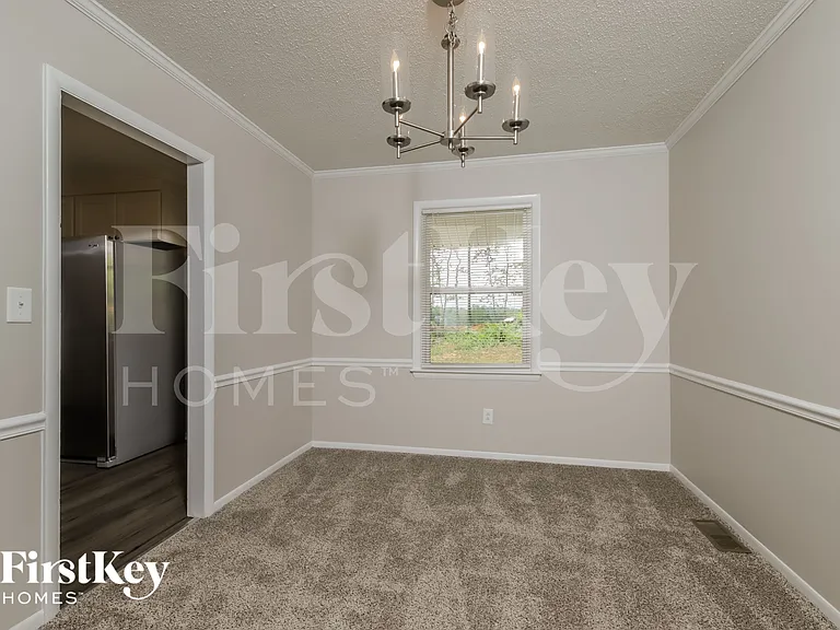 2312 Barnsley Ct — Photo 5