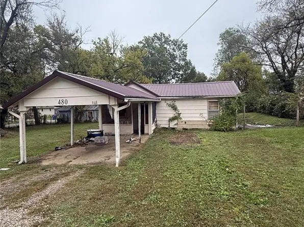480 Center St, Lebanon, MO 65536