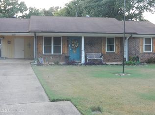 3530 Woodmont Cv, Horn Lake, MS 38637