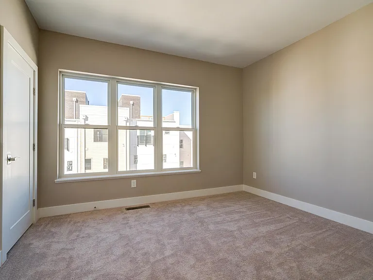 4460 Tuller Ridge Dr — Photo 23
