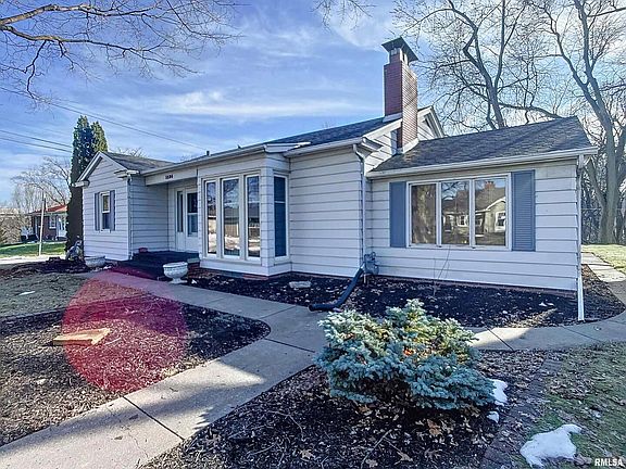 2nd image of 1324 23rd Avenue Ct