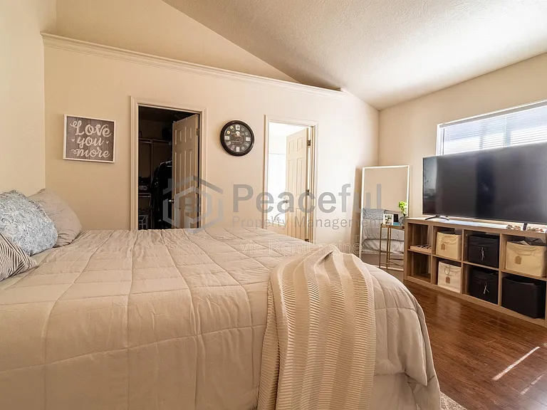 2303 W 2150th St N — Photo 18