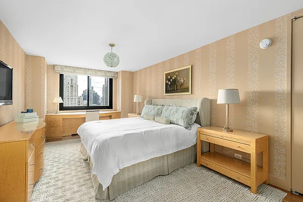 Sold by Brown Harris Stevens | media 7