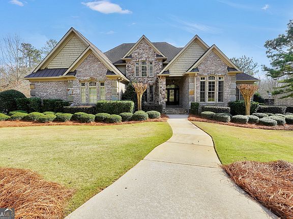 4th image of 610 Elliott Rd