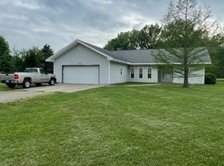 2102 Timber Ln, Pittsburg, KS 66762