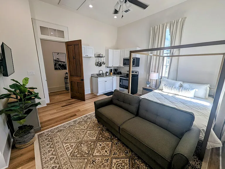 939 Elysian Fields Ave #5 — Photo 11
