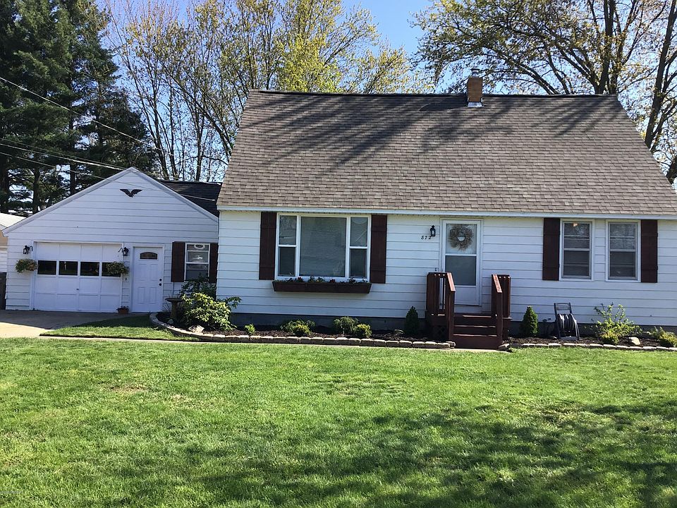 1st image of 872 Diane St SE