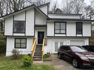 2522 Wild Rose Cir, Lawrenceville, GA 30044