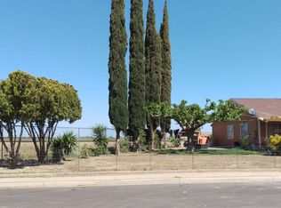 17184 Railroad Ave, Huron, CA 93234