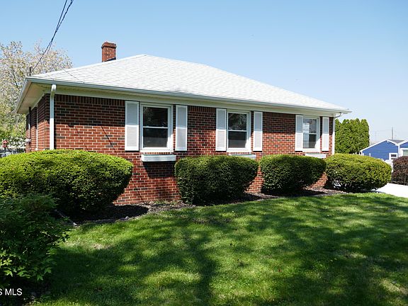 2nd image of 5615 304th St