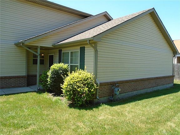 4th image of 129 Pepperwood Pl
