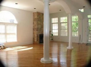 1517 W Irving Park Rd #CH, Chicago, IL 60613