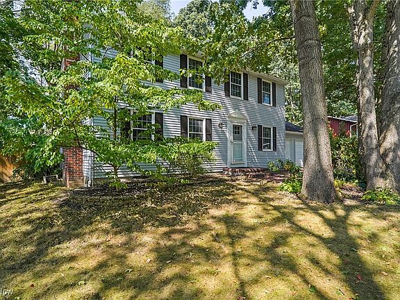 2nd image of 135 Guise Park Dr