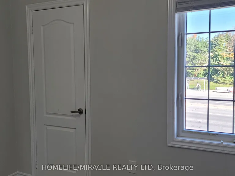 74 Hatton Ct — Photo 33