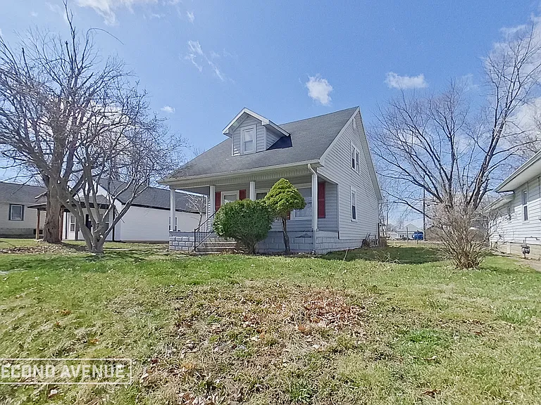 1625 S Union St — Photo 2