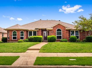 6706 Trumpet Dr, Rowlett, TX 75089