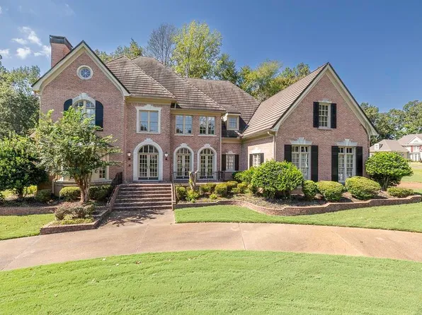 465 Riveredge Dr W, Cordova, TN 38018