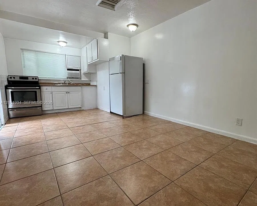 17031 NE 21st Ave #14
