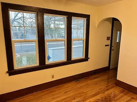 2 bed, 1000 sqft, $1,400 — Photo 2