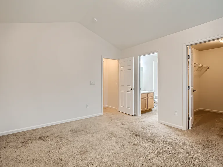 1753 S Buchanan Cir — Photo 19