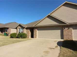 111 Sage St, Centerton, AR 72719