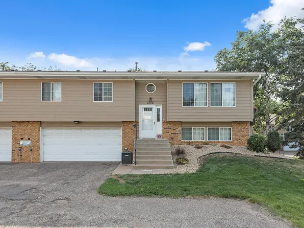 2305 Mailand Rd E, Maplewood, MN 55119