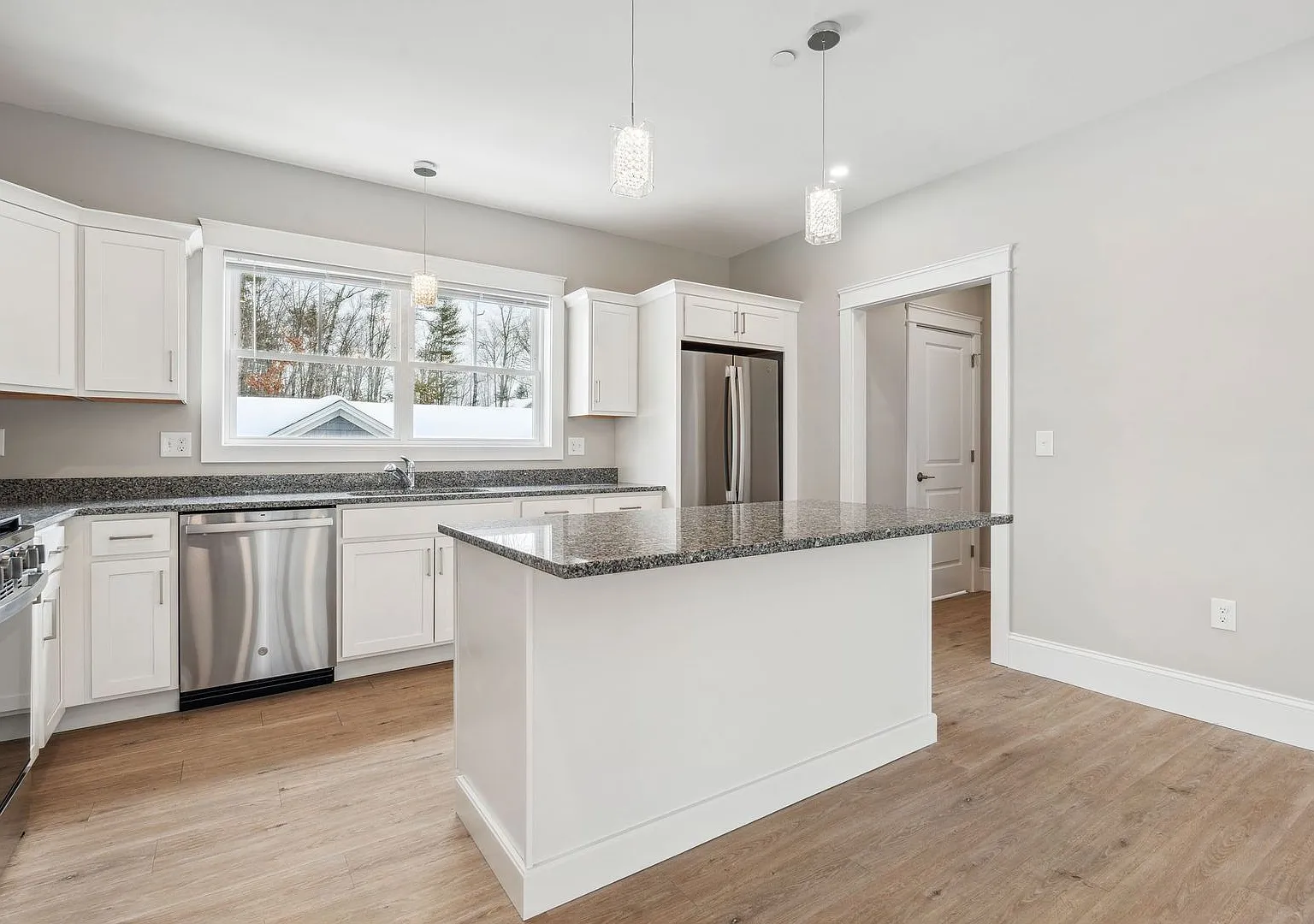 Brand New Townhomes! 3 Bedroom 2.5 Bath with Plenty of Living Space — Photo 2