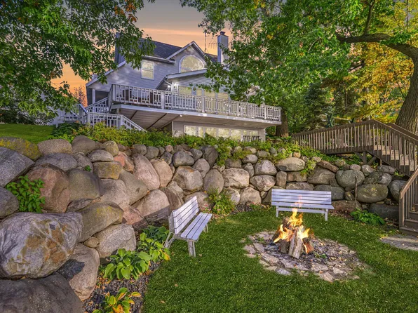 18423 N Lake Ln, Pine City, MN 55063