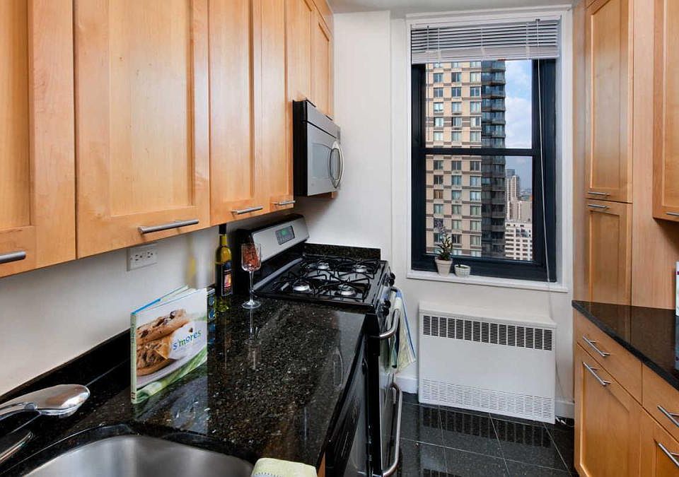 1st image of 80 Wall St Ste 615