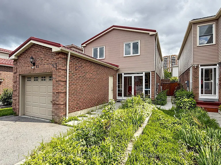 61 Horseshoe Cres #BASEMENT — Photo 3