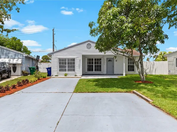 1701 SW 83rd Ave, Miramar, FL 33025