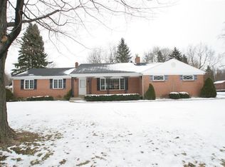 1074 Rockdell Ct, Dayton, OH 45430