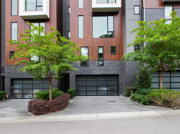 202 Dundas Ln, Raleigh, NC 27603