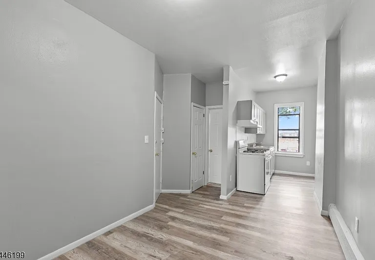 9 Monroe St #6 — Photo 5